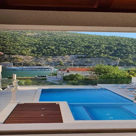 Arion - Four Bedroom With Terrace And Swimming Pool Villa